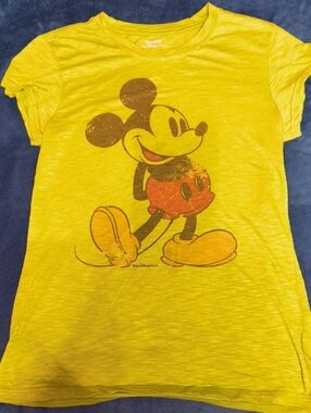 Disney Green Mickey Mouse Graphic Tee